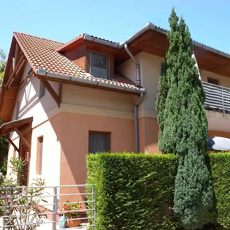 Appartement In 18174